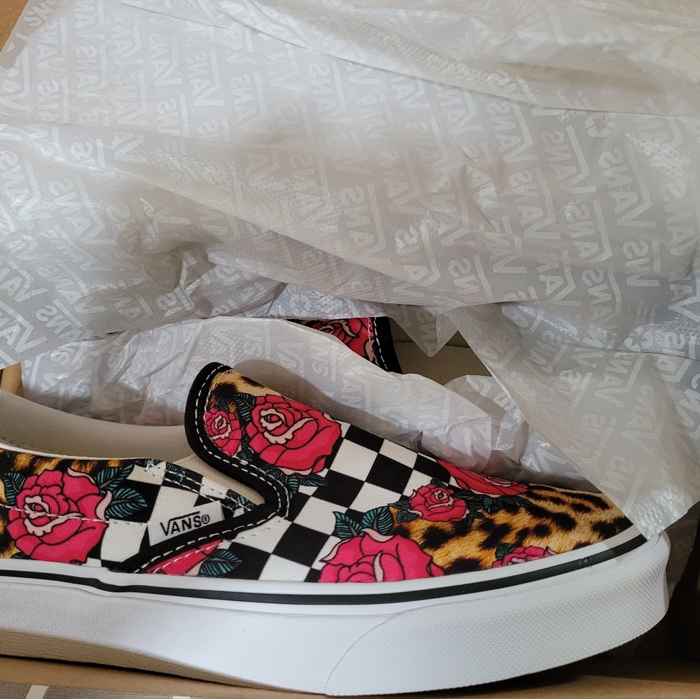 Vans pullon sneakers